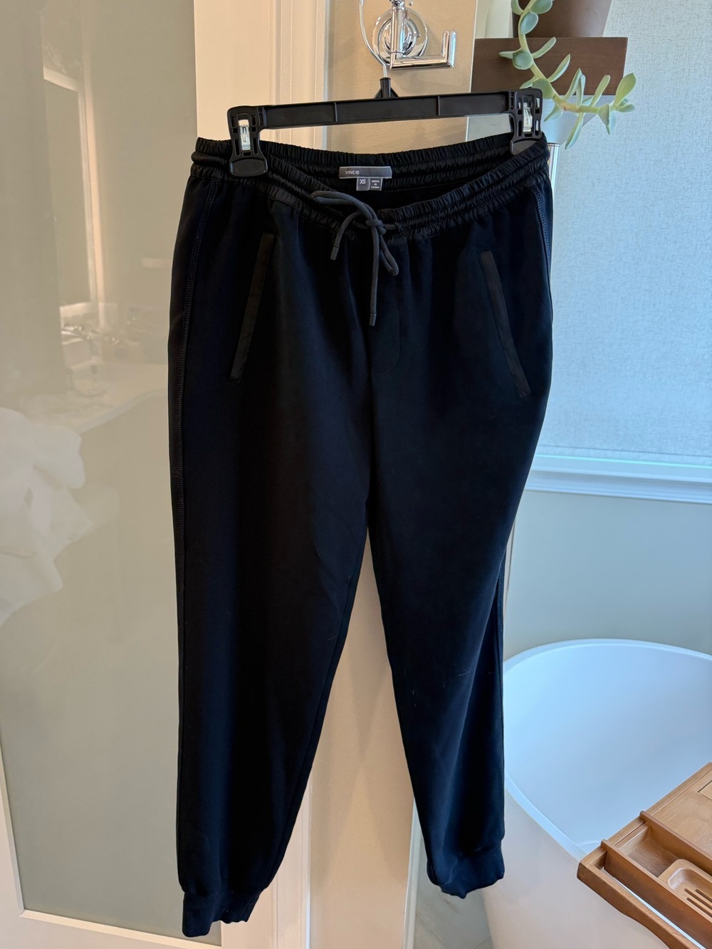 Vince jogger XS